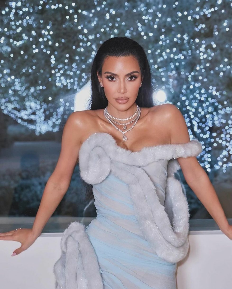 Vánoční party Kim Kardashianové
