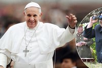 Papež přiletěl do Jižní Korey: Kim v Severní odpaloval rakety!