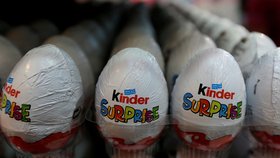 Salmonela v čokoládách Kinder: Stovky nemocných dětí a milionové ztráty, šéf společnosti se omlouvá