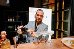 Vítězem barmanské soutěže Kinley Grand Cocktail Cup se stal Jaroslav Jeřábek