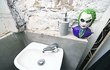 Joker na umyvadle. Joker na umyvadle.