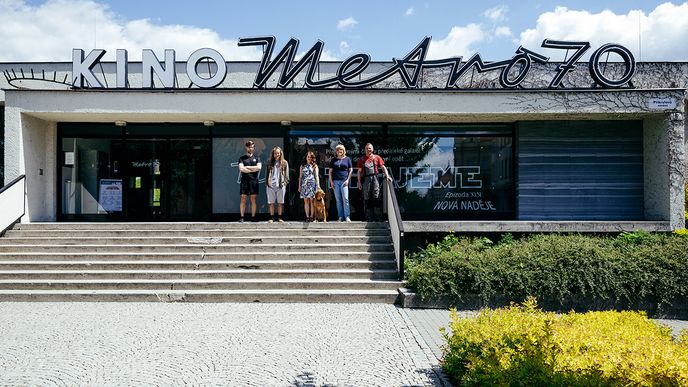 Reportéři Reflexu navštívili 5 měst a v nich 7 kin: Jablonec nad Nisou (Radnice, Junior a Letní kino), Semily (kino Jitřenka), Prostějov (kino Metro 70), Zábřeh (sál Retro) a Šumperk (kino Oko).
