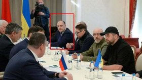 Denis Kirjejev na jednání mezi Ruskem a Ukrajinou 28. února.