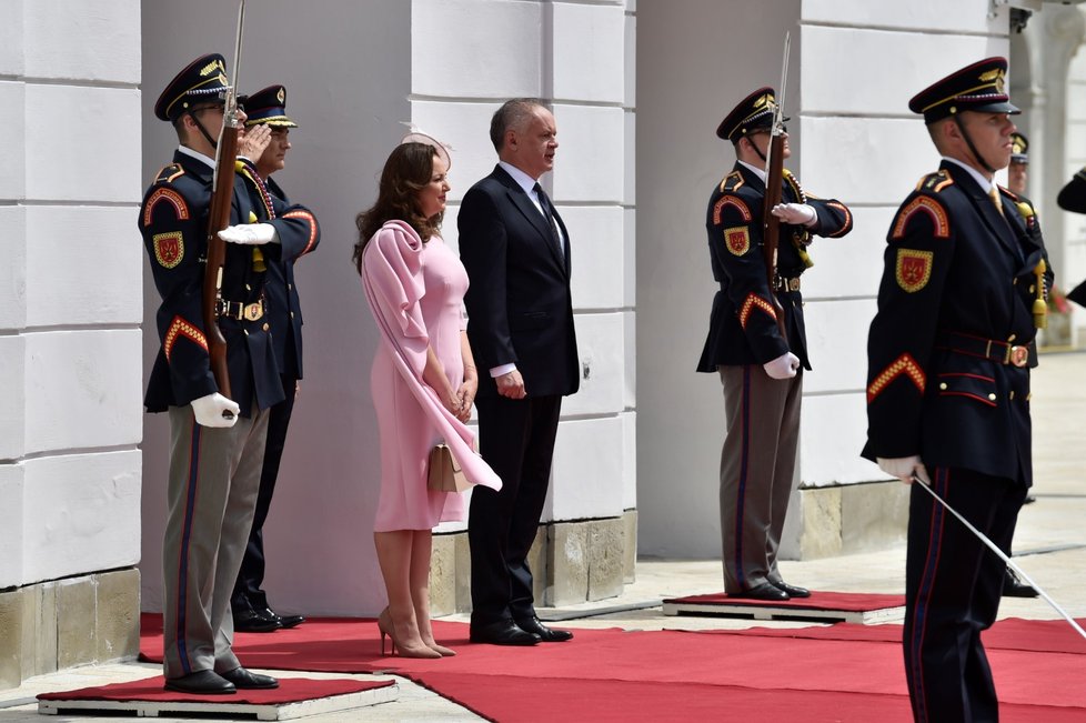 Končící prezident Slovenska Andrej Kiska s manželkou Martinou (15. 6. 2019)