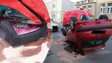 Řidič v Kladně obrátil auto na střechu: Z místa nehody utekl