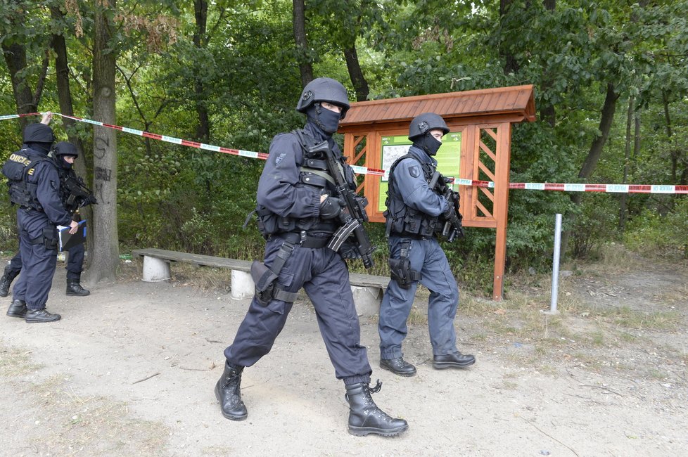 V klánovickém lese jsou už i těžkooděnci