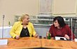 Ministryně Klára Dostálová a Alena Schillerová na zasedání vlády ve Strakově akademii