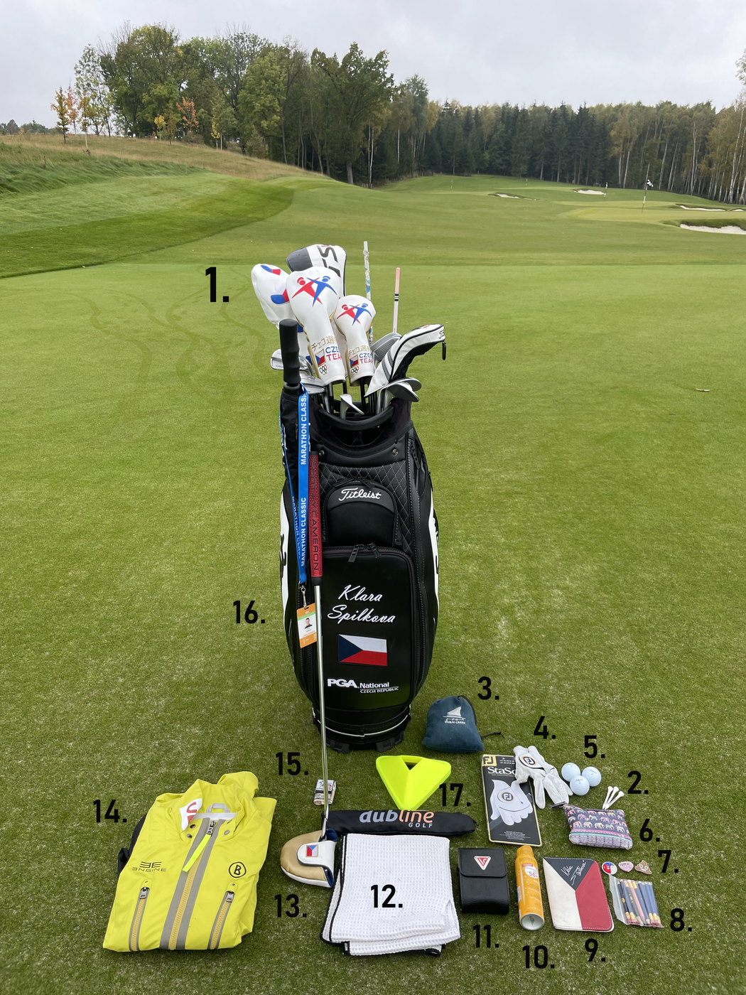 Golfistka Klára Spilková ukázala obsah svého golfového bagu