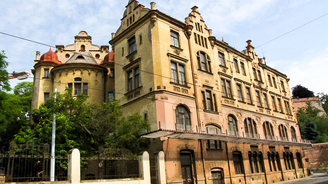 Ruina u Úřadu vlády se dočká rekonstrukce za miliardu. Podívejte se, jak dnes vypadá Ruina u Úřadu vlády se dočká rekonstrukce za miliardu. Podívejte se, jak dnes vypadá