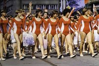Zavzpomínejte na spartakiády, sportovní fenomén socialismu! Co na nich nesmělo chybět?