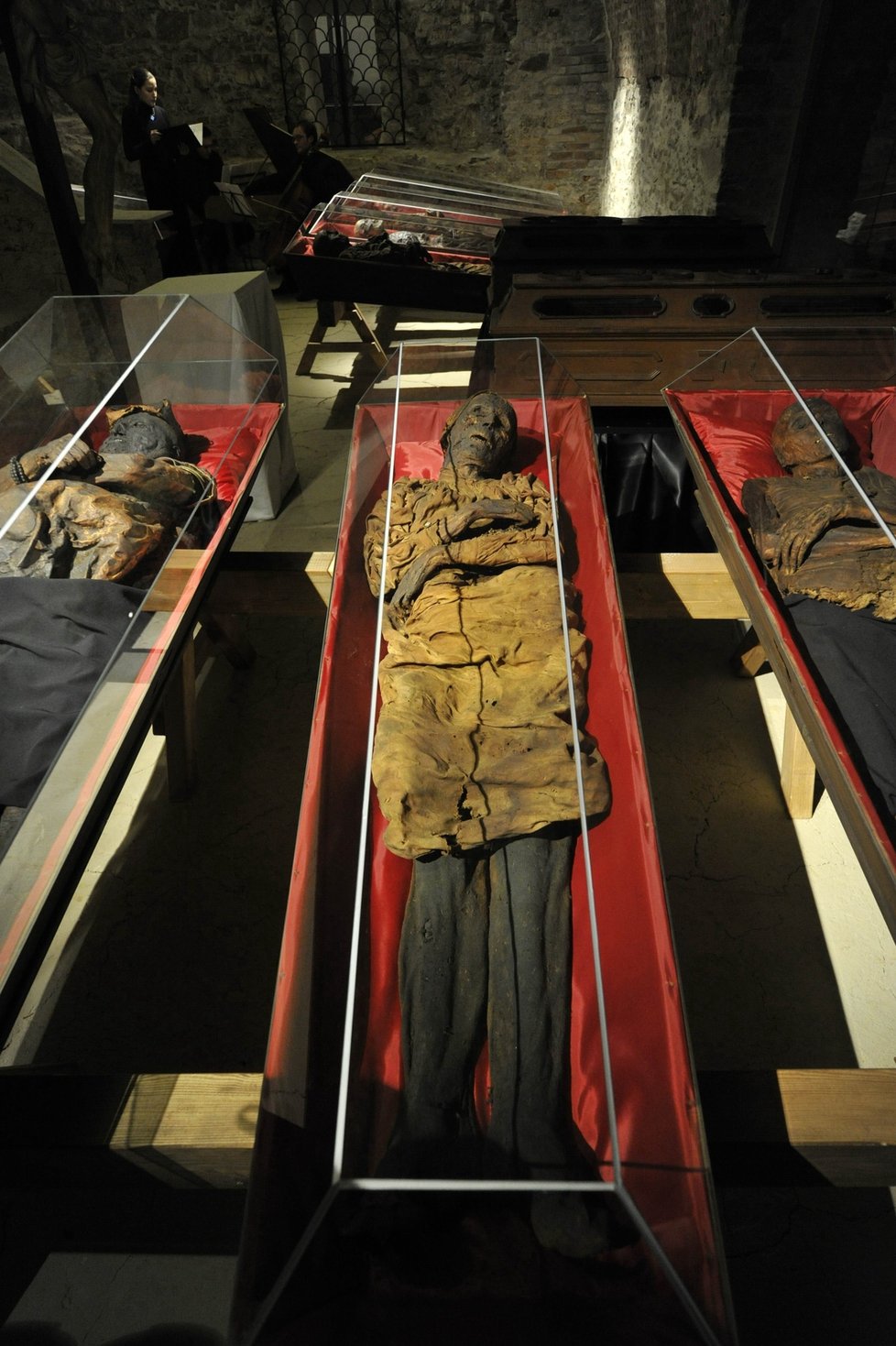 Mumie v klatovských katakombách.