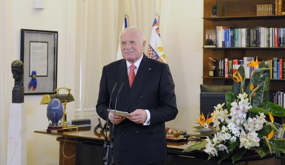 Prezident Václav Klaus 1. ledna na Pražském hradě před novoročním projevem, posledním v jeho prezidentské kariéře.