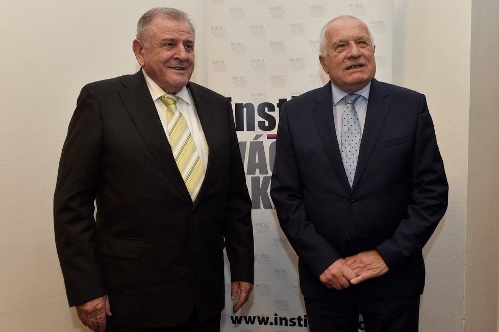 Diskuze o vývoji Česka a Slovenska 25 let po rozpadu společné republiky: Václav Klaus a Vladimir Mečiar