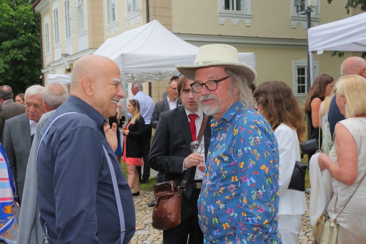 Ivan Mládek a Ondřej Hejma na oslavě 78. narozenin exprezidenta Václava Klause (19. 6. 2019)