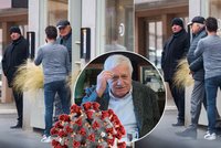 Klausův zakázaný oběd v restauraci řeší policie: Pokuta až 20 tisíc a hlášení hygieně