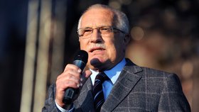 Václav Klaus během svého projevu upozornil, že poválečný odsun Němců se nemůže vyrovnat násilným činům nacistů během 2. světové války.