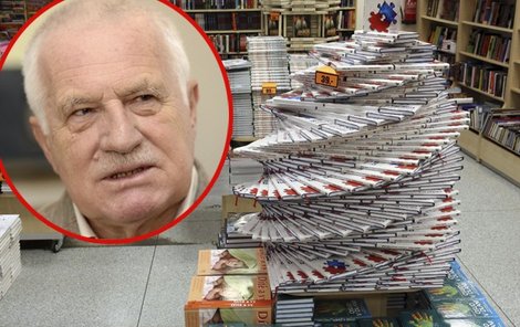 Zaujatý Václav Klaus aneb Některé knihy čtou jen jejich autoři...