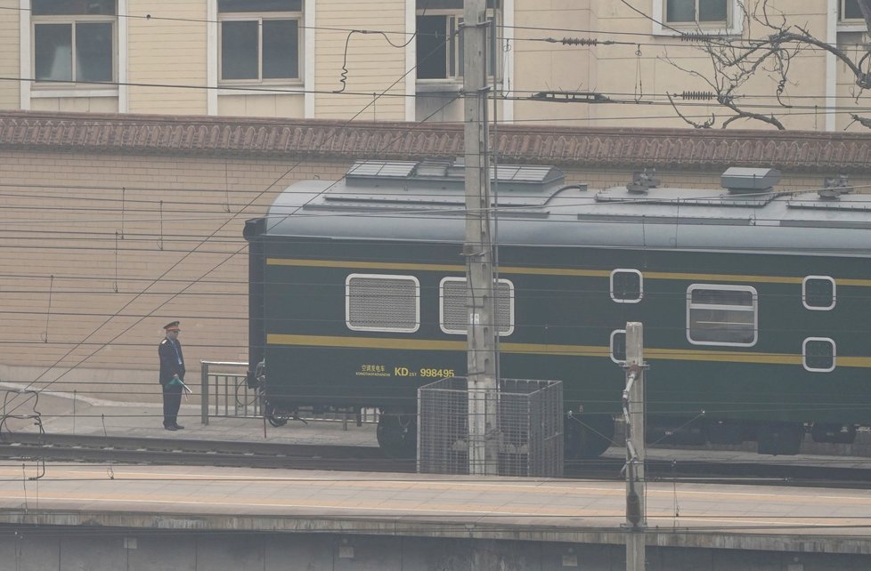 Kim Čong-un využil obrněný vlak na cestě do Číny.