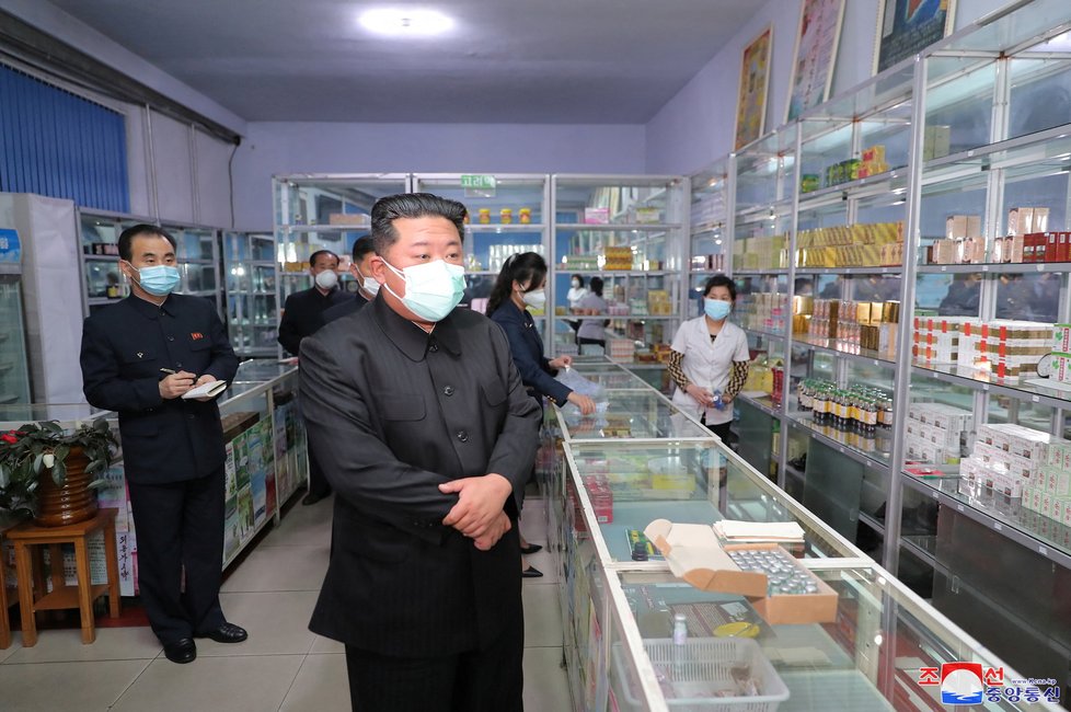 Covidová katastrofa v KLDR: Co to znamená pro Kim Čong-una?