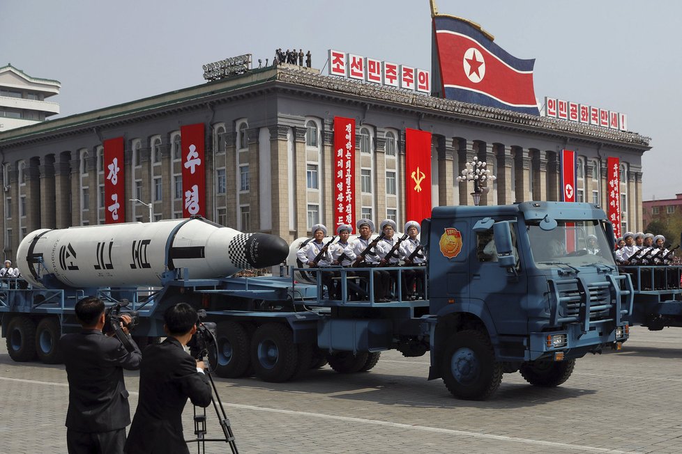 Severní Korea opakovaně hrozí totální válkou.