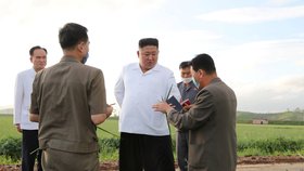 Severokorejský diktátor Kim Čong-un. Vůdce KLDR vyjel zkontrolovat škody po tajfunu, (31.08.2020).