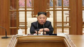 Vůdce KLDR Kim Čong-un na schůzce v Pchjongjangu