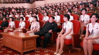 Propaganda KLDR modernizuje: Režim spustil obdobu Netflixu a nabízí dokumenty o Kimovi