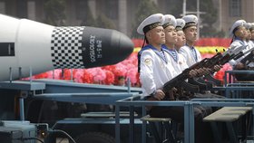 Severokorejská ponorka - příprava testovacího odpalu