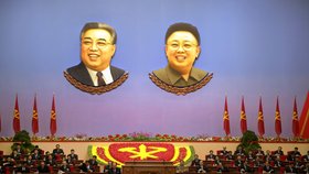 Sjezd Korejské strany práce zahájil prezident Kim Čong-un (6. 1. 2021)