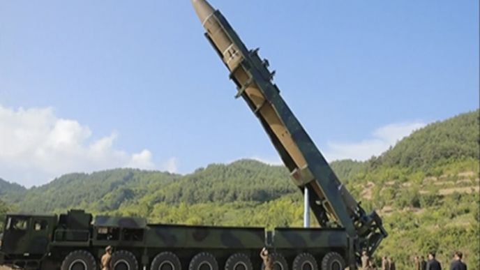 Severní Korea testovala mezikontinentální raketu