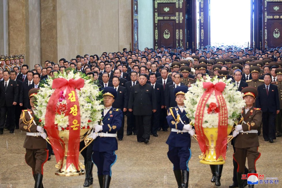 Snímky z oslav 66 let od příměří v Severní Korei