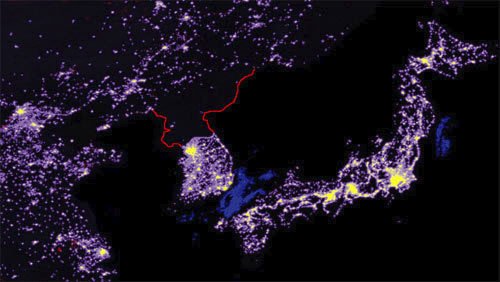KLDR se na noc zhasne. Dostatek energie je pouze na některých místech hlavního města. Alespoň zde netrpí světelným znečištěním.