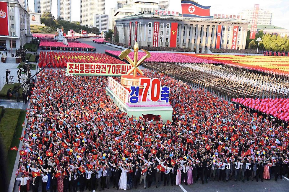 KLDR oznámila zatčení studenta z USA, diktátor Kim Čong-un vládne zemi tvrdou rukou.