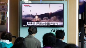 Severní Korea má za sebou další test balistické rakety. Zřejmě neúspěšný.