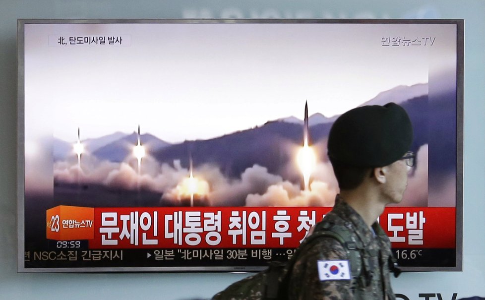 Severní Korea dál testuje ničivé rakety: Nyní dokáží nést jaderné hlavice!