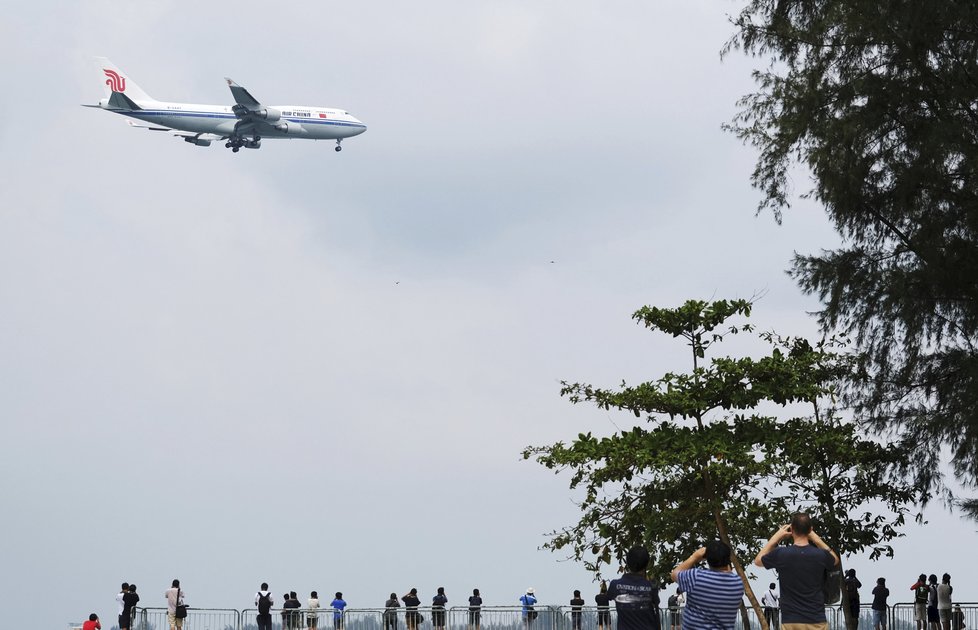 Severokorejská delegace přiletěla do Singapuru vypůjčeným letadlem společnosti Air China.