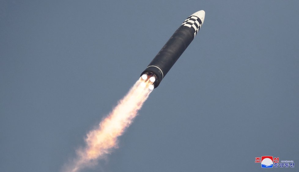 KLDR vyzkoušela &#34;nový typ&#34; mezikontinentální balistické střely (ICBM). (24.3.2022)