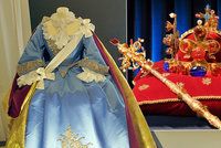 Pozlacená nejryzejším zlatem: Repliku koruny Karla IV. i šaty Marie Terezie uvidíte v Brně