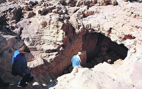 Najdou archeologové pod zemí to, co hledají?