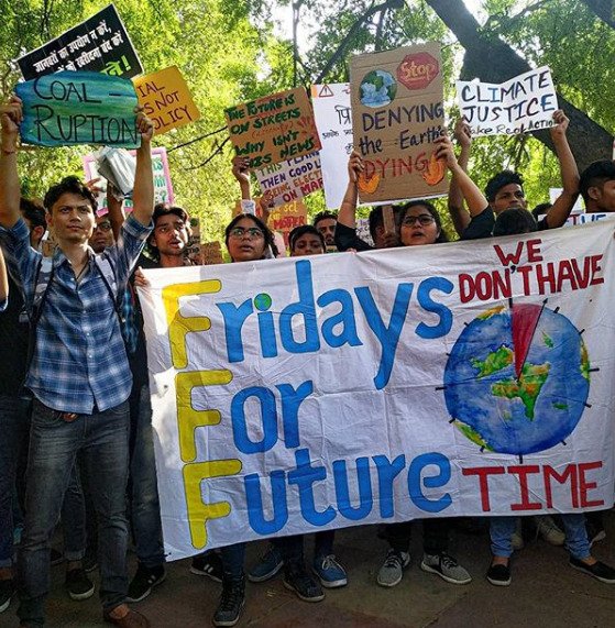 Klimatické protesty v Indii.
