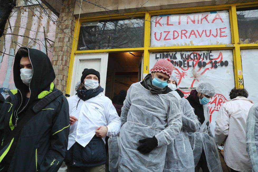 Happening v žižkovské Klinice v den vystěhování, 10. ledna 2019