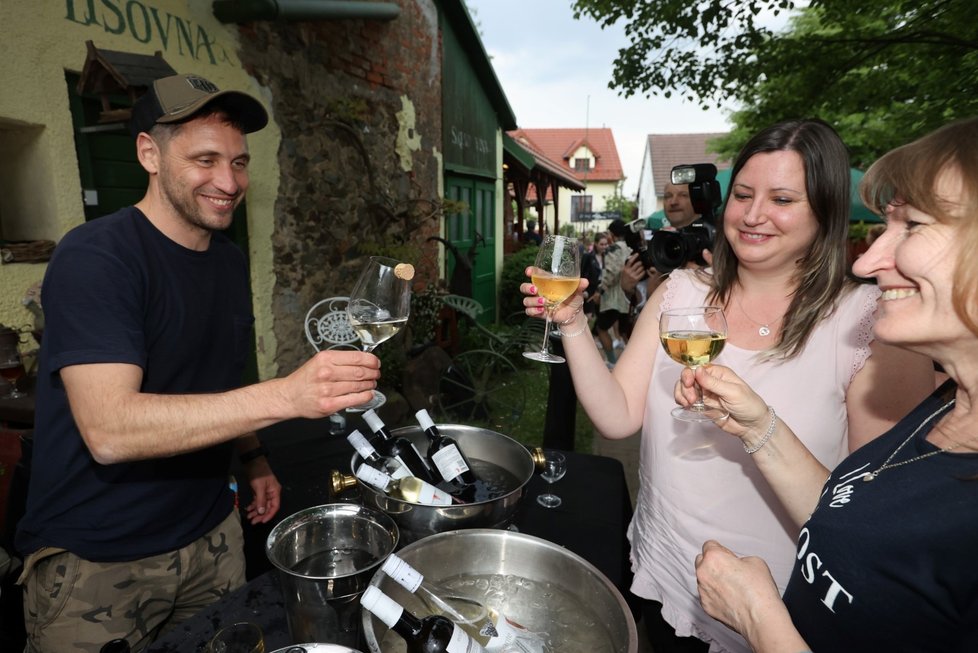 Setkání s tvůrci a herci muzikálu Slunce, seno, jahody