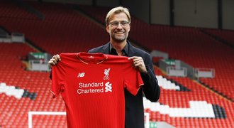 Liverpool vítal Kloppa. Jsem Normal One, rýpl si kouč do Mourinha