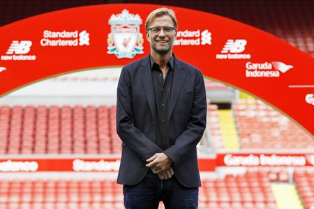 Nový trenér Liverpoolu Jürgen Klopp má za sebou oficiální představení