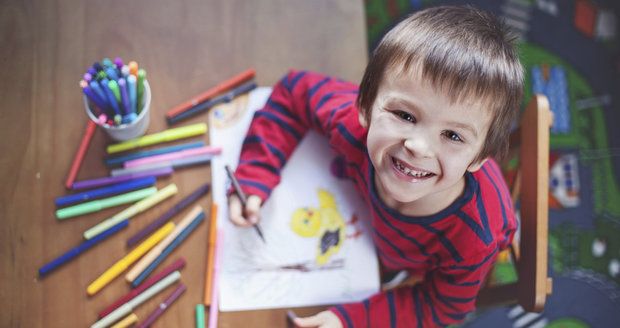 Máte doma praváka, nebo leváka? Pozor, nerozhoduje jen ruka