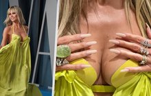 Sexy Heidi Klumová: Kam se dívat dřív?!
