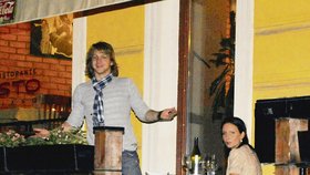 Tomáš Klus se rozčiloval, když ho fotoreportér Blesku nachytal na rande s Veronikou Novou