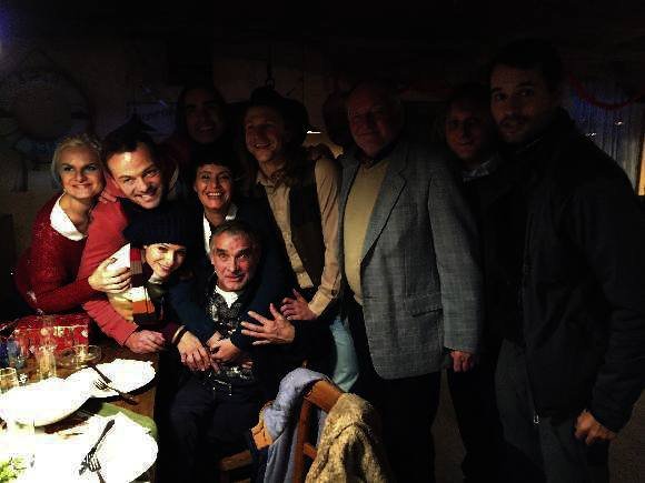 Tomáš Klus se svými kolegy z natáčení