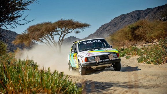 Rallye Dakar 2021: Klasika pro pamětníky. Jak si zatím vede Ondřej Klymčiw?