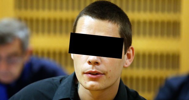 Vrah z Kmetiněvsi se zpovídá z loupeže: U přepadení jsem nebyl!